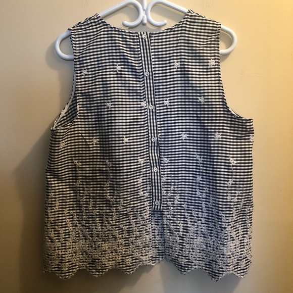 A14- Another story Tank top - Picture 3 of 7